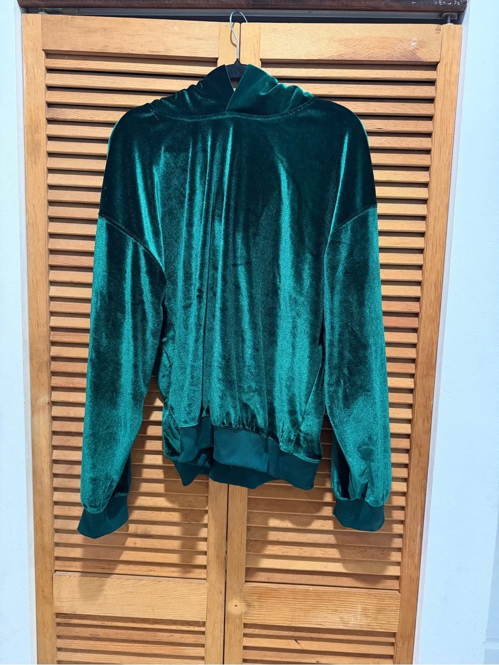 Massive Luxury official velvet